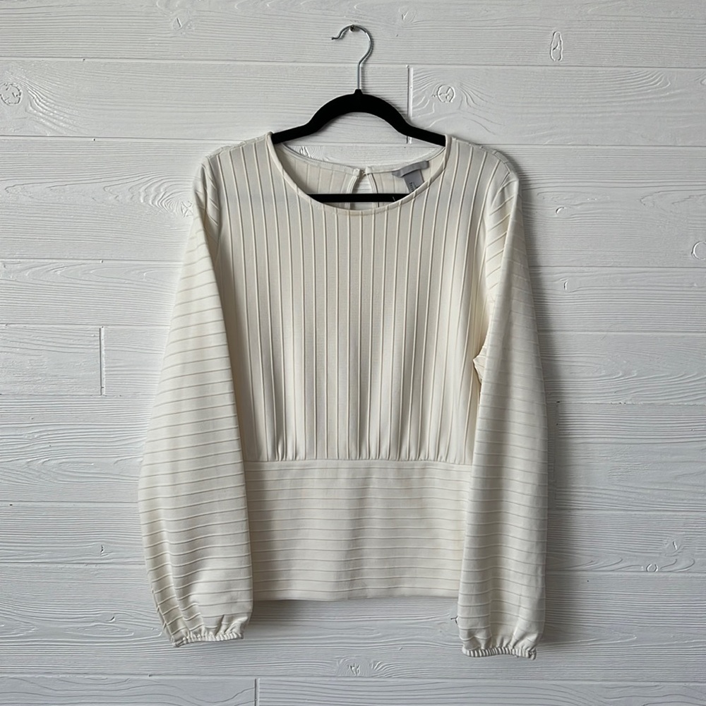 H&M cream long sleeve blouse ribbed with keyhole back thick heavy texture